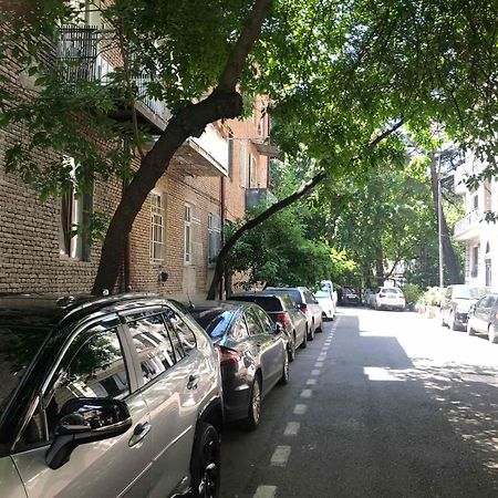 Ferienwohnung Pikrisgora Tbilisi Exterior foto